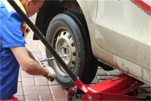 利辛附近拖车24小时服务热线电话